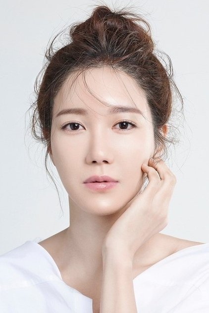 Ji-Ah Lee